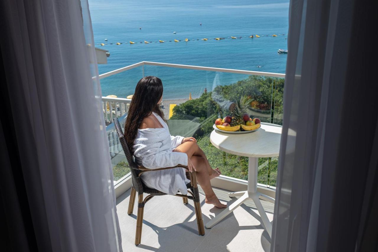 Poseidon The Beach Hotel ブドヴァ エクステリア 写真