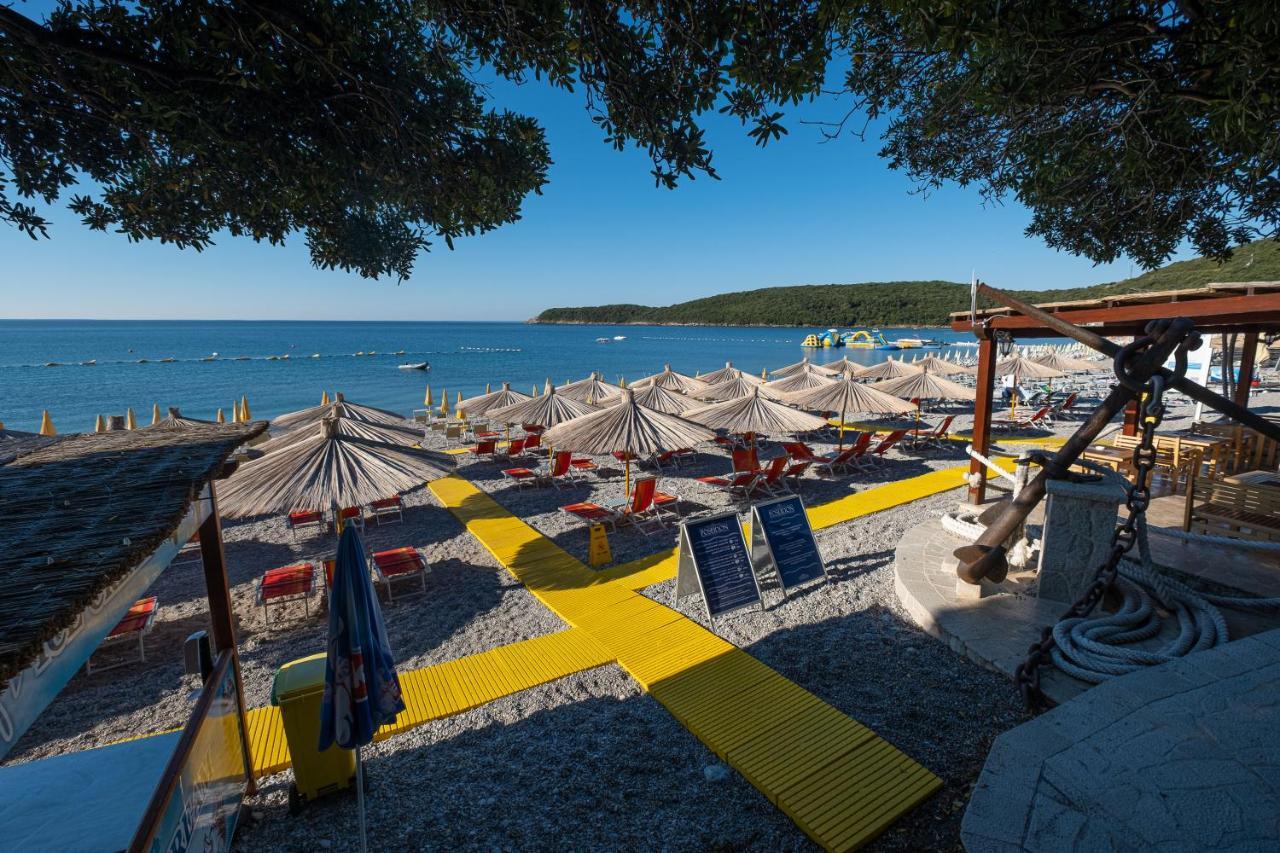 Poseidon The Beach Hotel ブドヴァ エクステリア 写真
