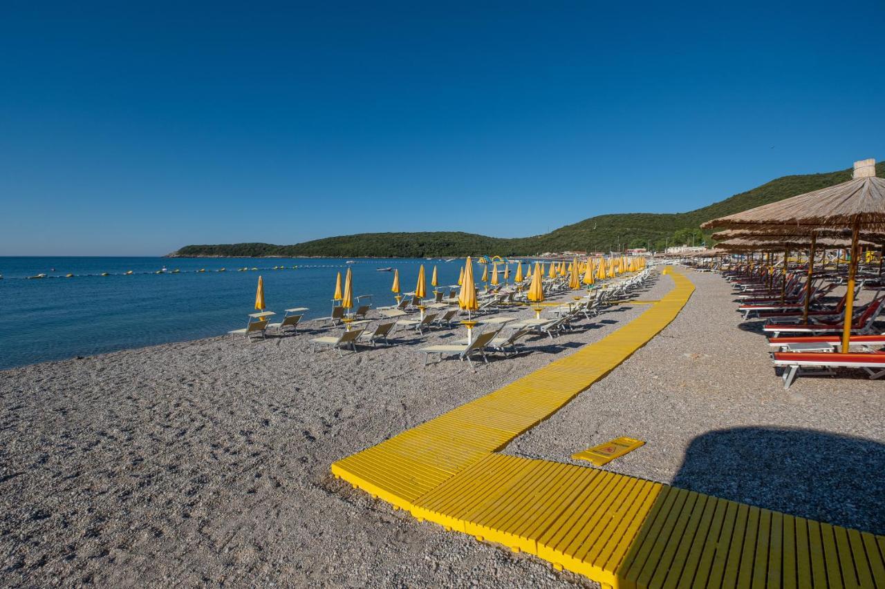 Poseidon The Beach Hotel ブドヴァ エクステリア 写真