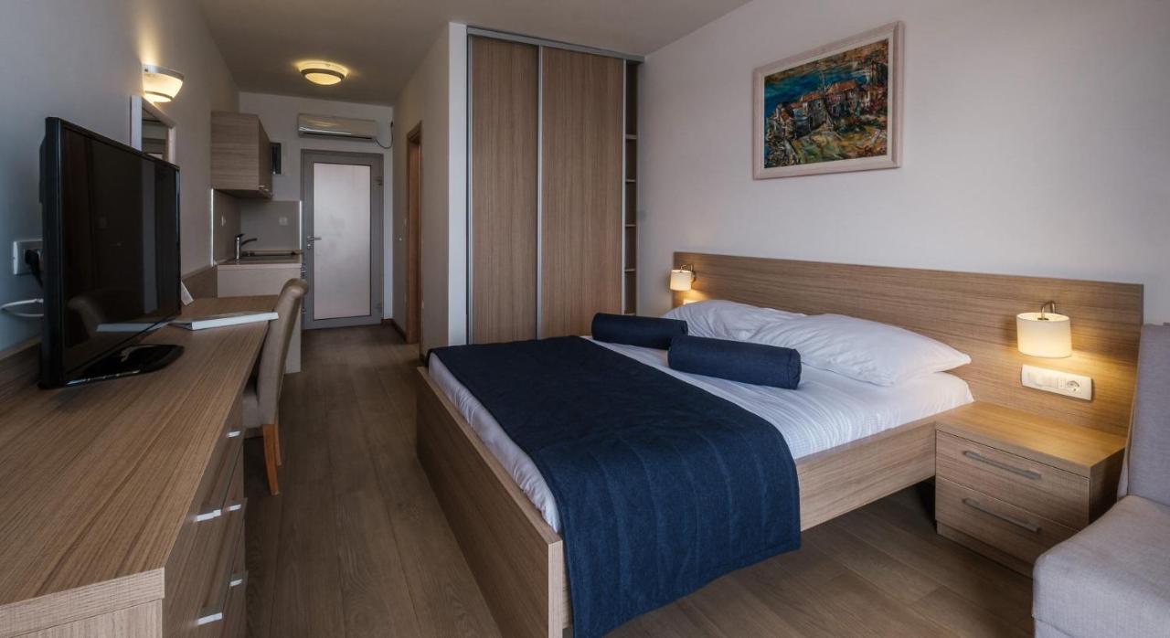 Poseidon The Beach Hotel ブドヴァ エクステリア 写真